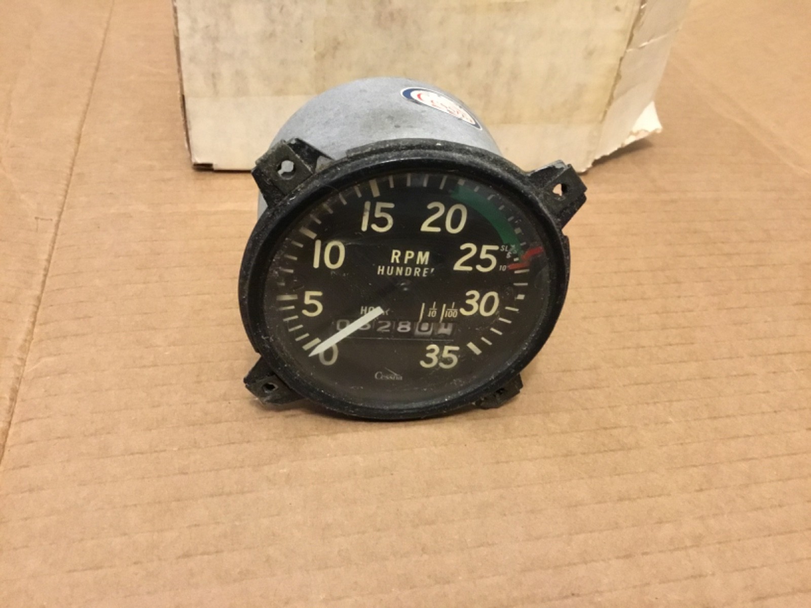 Cessna RPM gauge 3500 rpm max unknown P/N