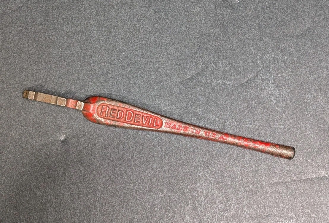 Vintage Red Devil Prevision Glass Cutter, 024, Made in USA