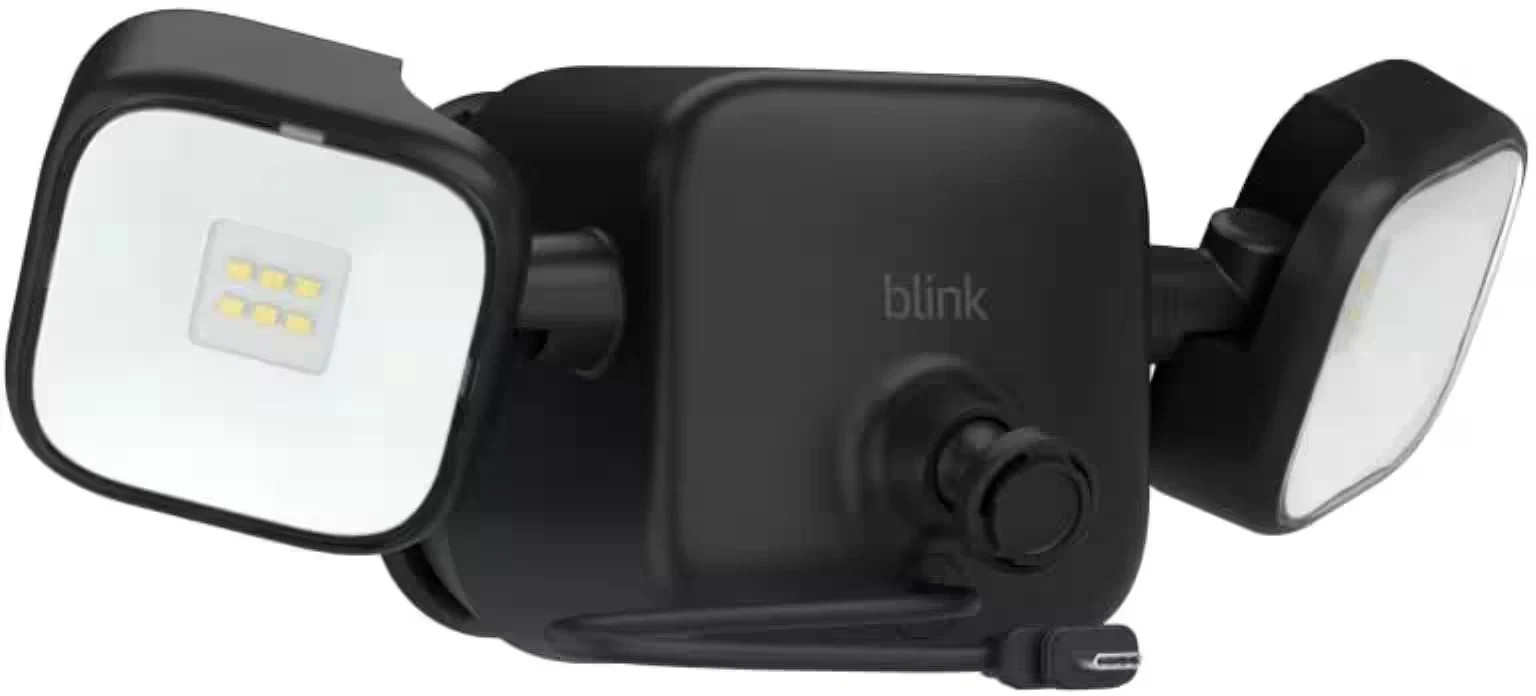 New Blink - Outdoor 4 Floodlight Mount Wire-free, 700 lumens, two-year battery