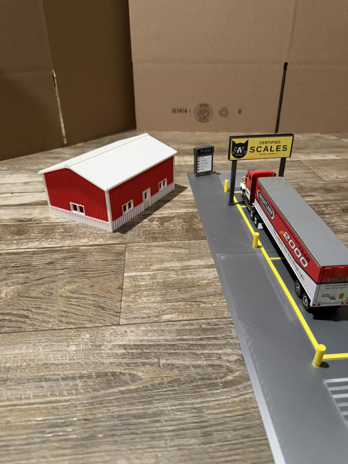 1:64 Scale CAT Scale Weigh Station Diorama 3D Printed Display Custom