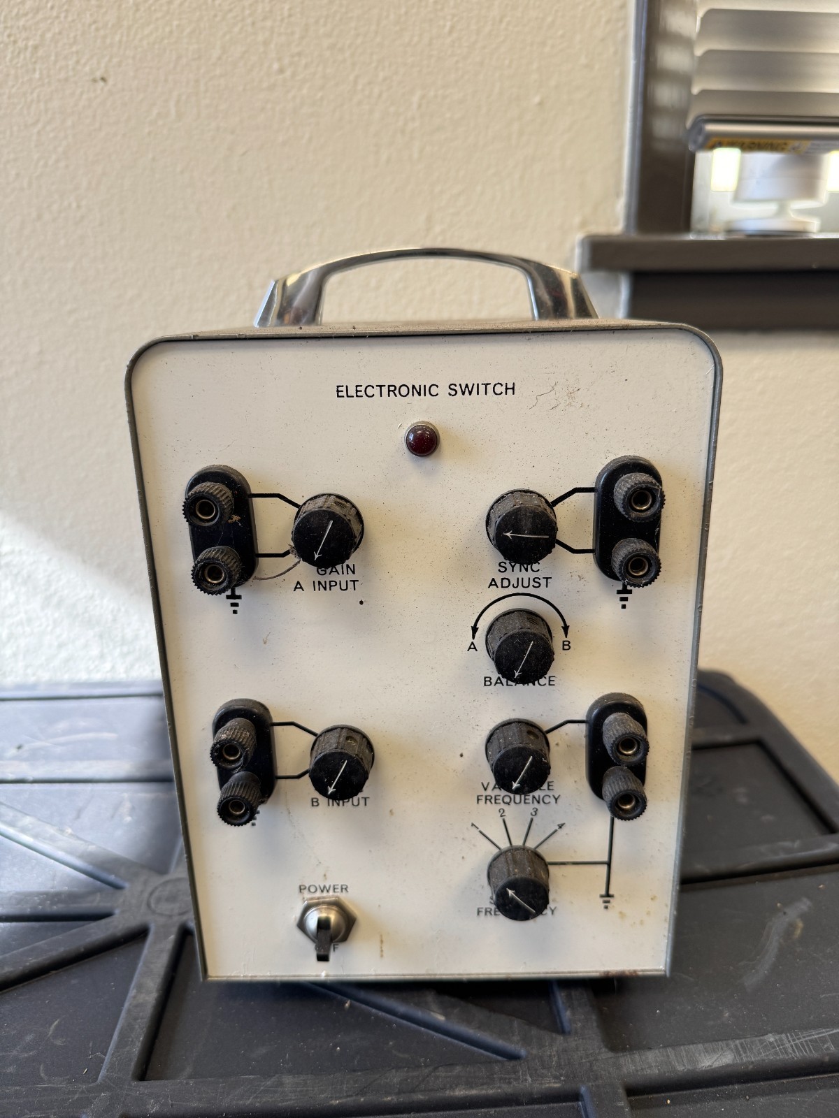 Vintage Sargent-Welch Electronic Switch – Audio Amplifier Radio Test Unit Rare