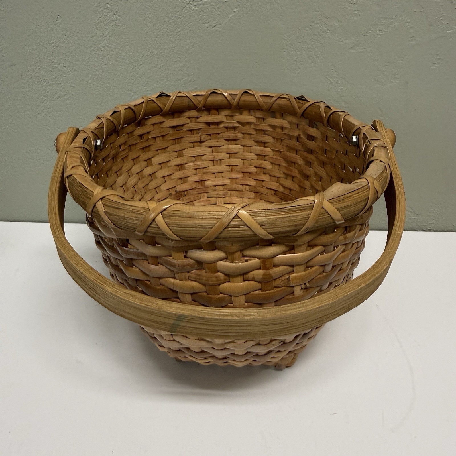 Oblong Wicker Basket With Handle Great Condition