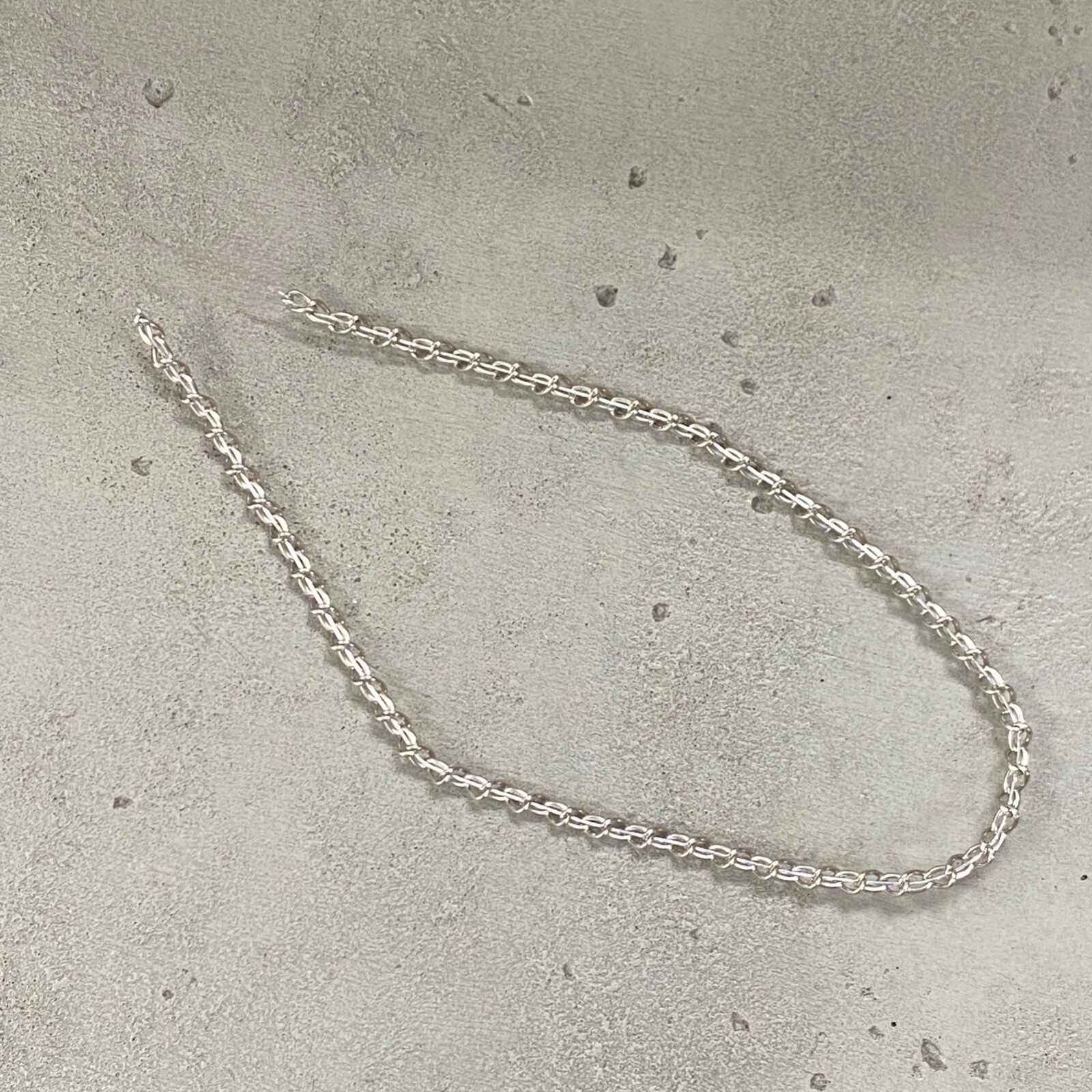 SU-MF-RB-CHN: 1/12 scale Custom Wired Metal Chain for 6" ~ 7" Action Figures