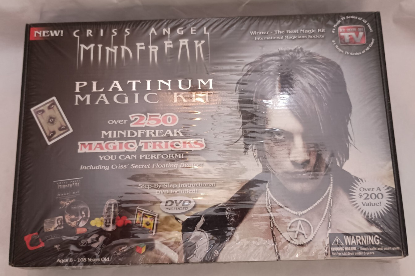Criss Angel Mindfreak - Platinum Magic Kit - 250 Tricks - with DVD - New in Box