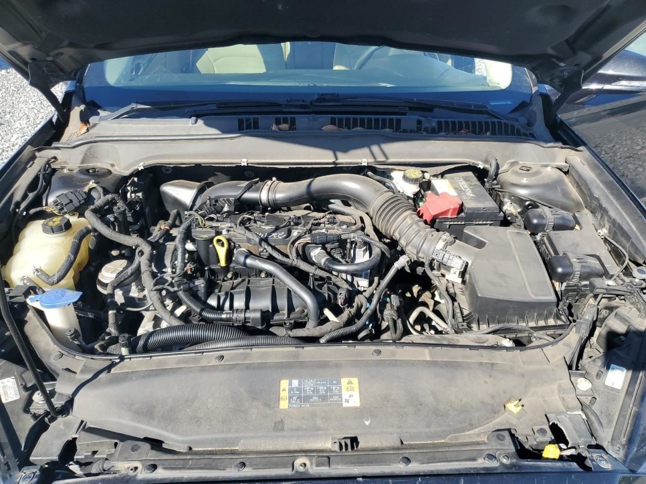 FUSION 2013 Glove Box 4887815