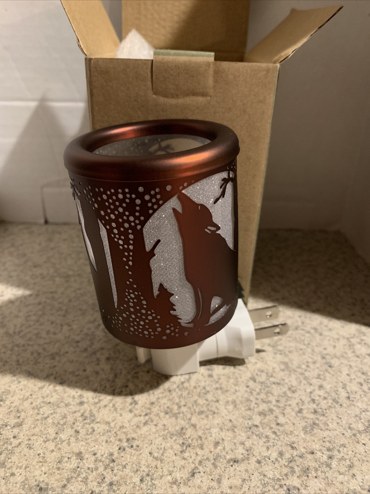 Woodland Creek Wolf Nighlight