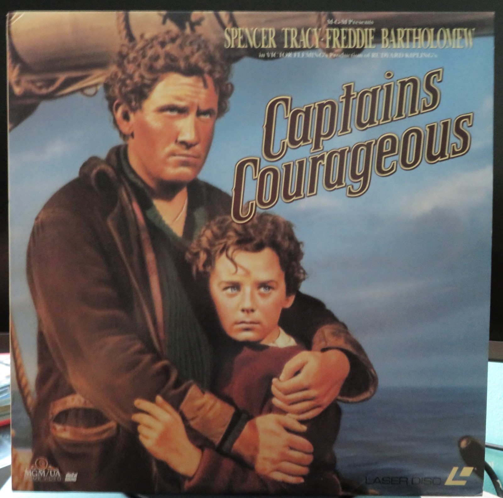 CAPTAINS COURAGEOUS (1937) / 1992 MGM/UA LASERDISC / SPENCER TRACY / G / VG+