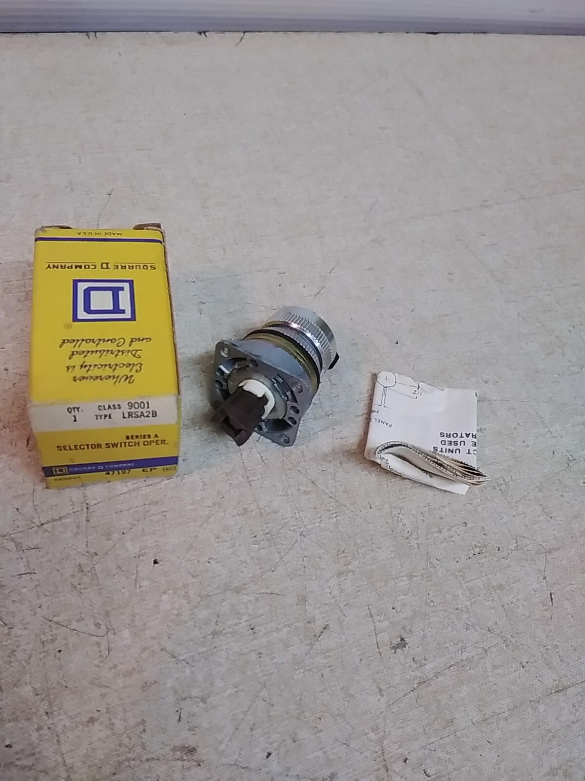 Square D 9001 LRSA2B Series A Selector Switch Operator