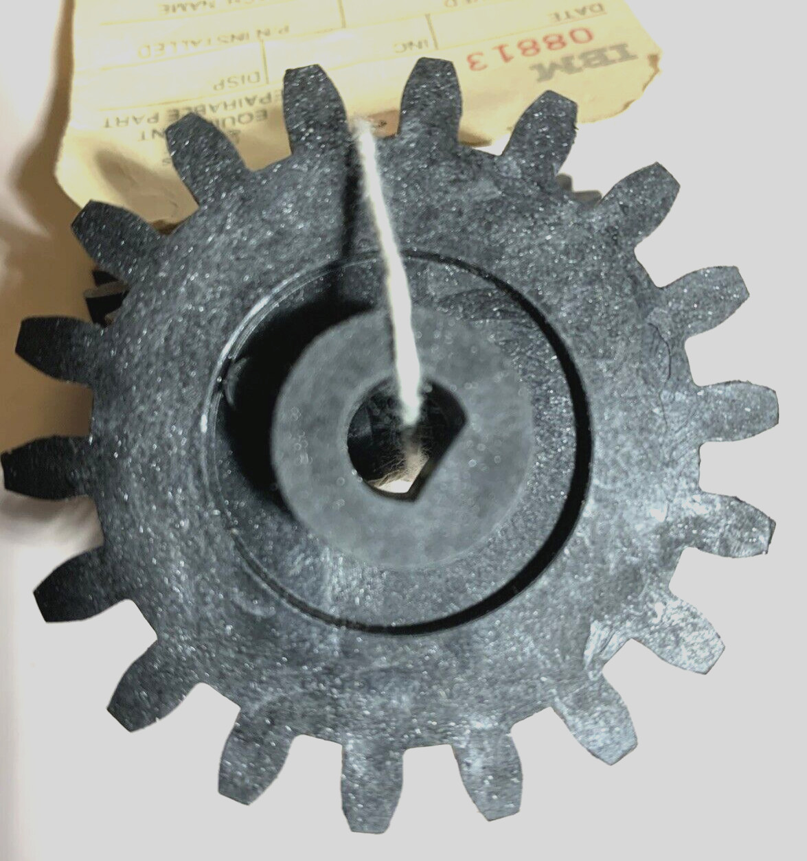 18 TOOTH SQUGEE DRIVE GEAR HUBBED "LOT OF 4"