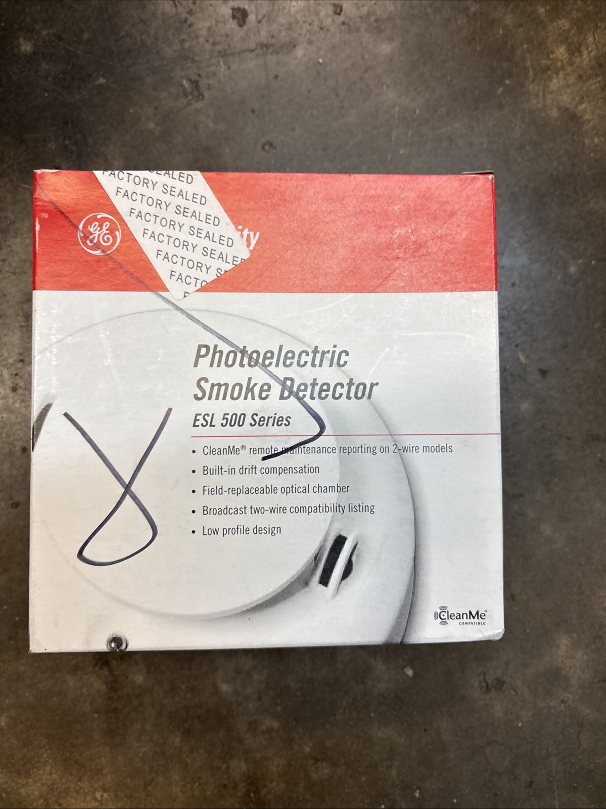 GE Security Photoelectric Smoke Detector Two-wire ESL 500 Series - 528B