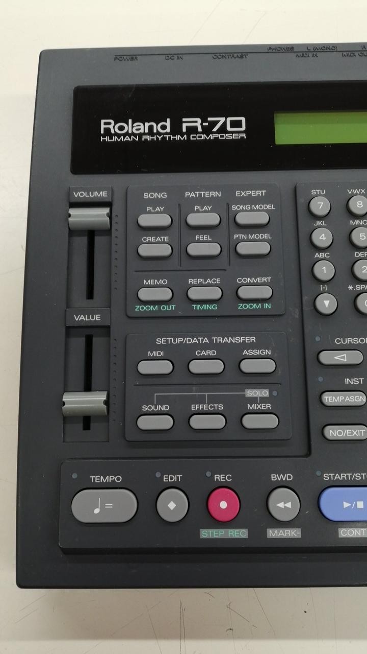 Roland R-70 Rhythm Machine Only Power-on Tested Only Main Unit