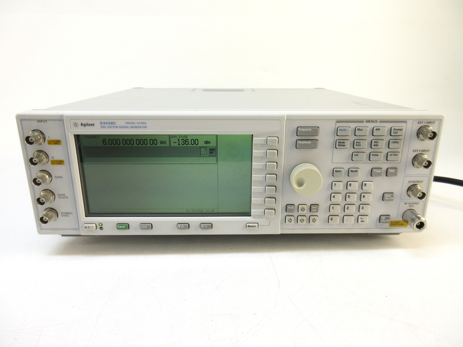 Agilent E4438C ESG Vector Signal Generator 250kHz-6GHz, Opt 005 400 401 402 506