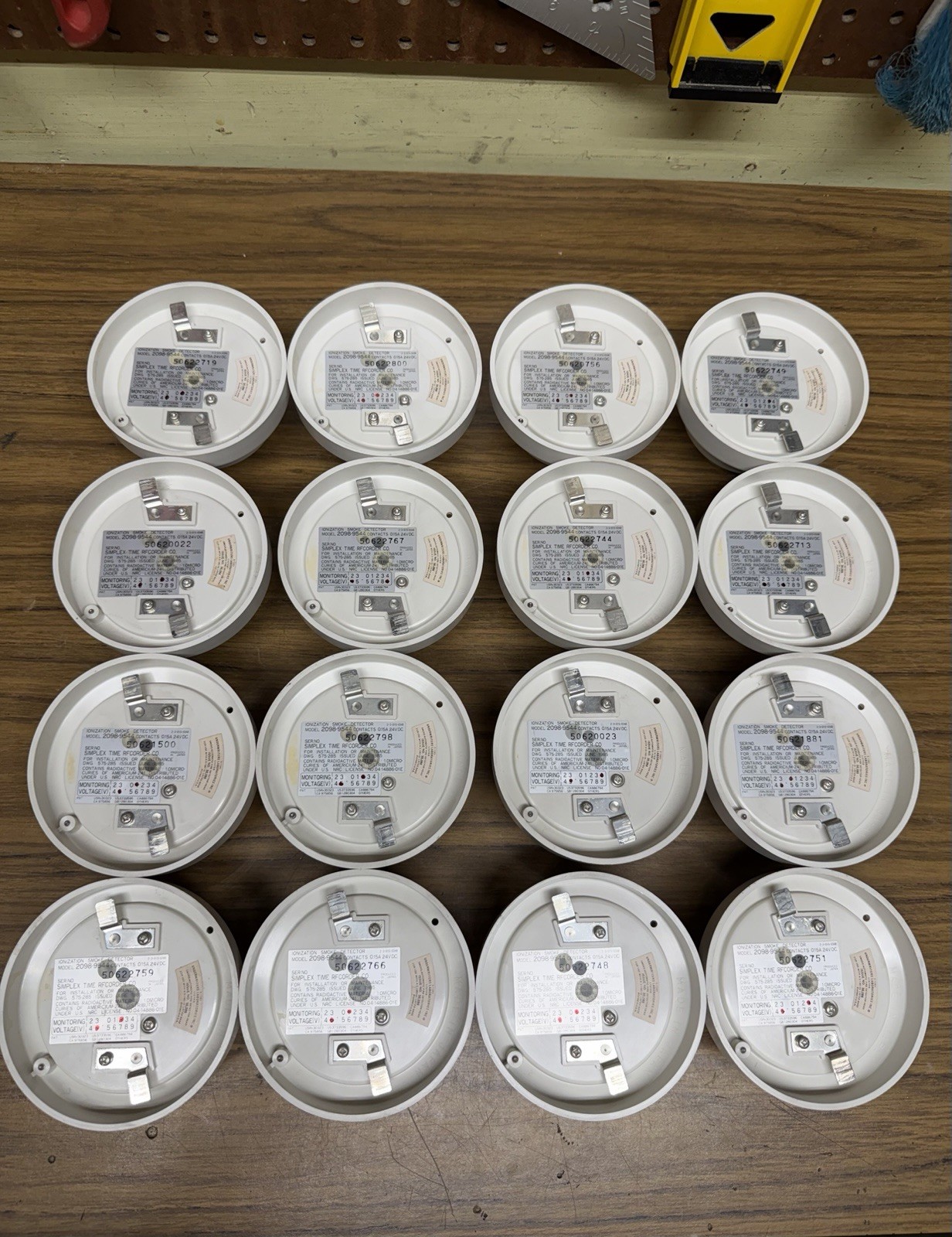 (1) Simplex 2098-9544 Conventional Ionization Fire Alarm Smoke Detector Head