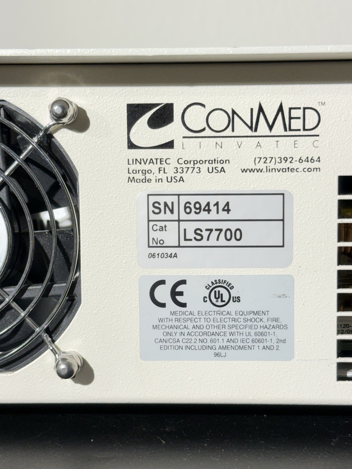 ConMed Linvatec LS7700 Xenon Light Source 300 Watt