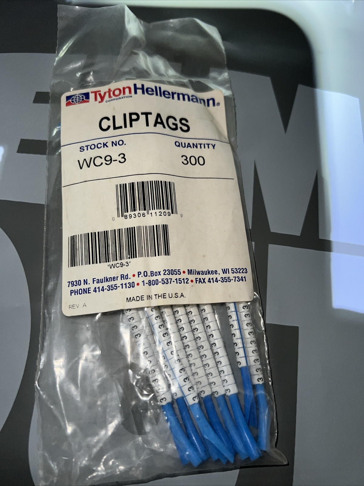 Hellermann Tyton Cliptags WC9-3 Wire Marker Number 3  Lot of 300 16ga to 10ga