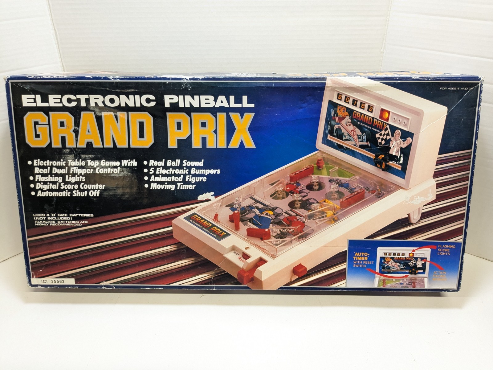 Crash Bandicoot CTR Team Racing Electronic Pinball Machine Tabletop Game