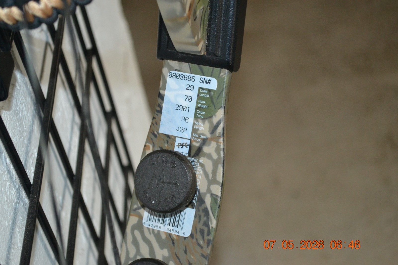 PSE sidewinder compound Bow Camo, with quiver fun shooter