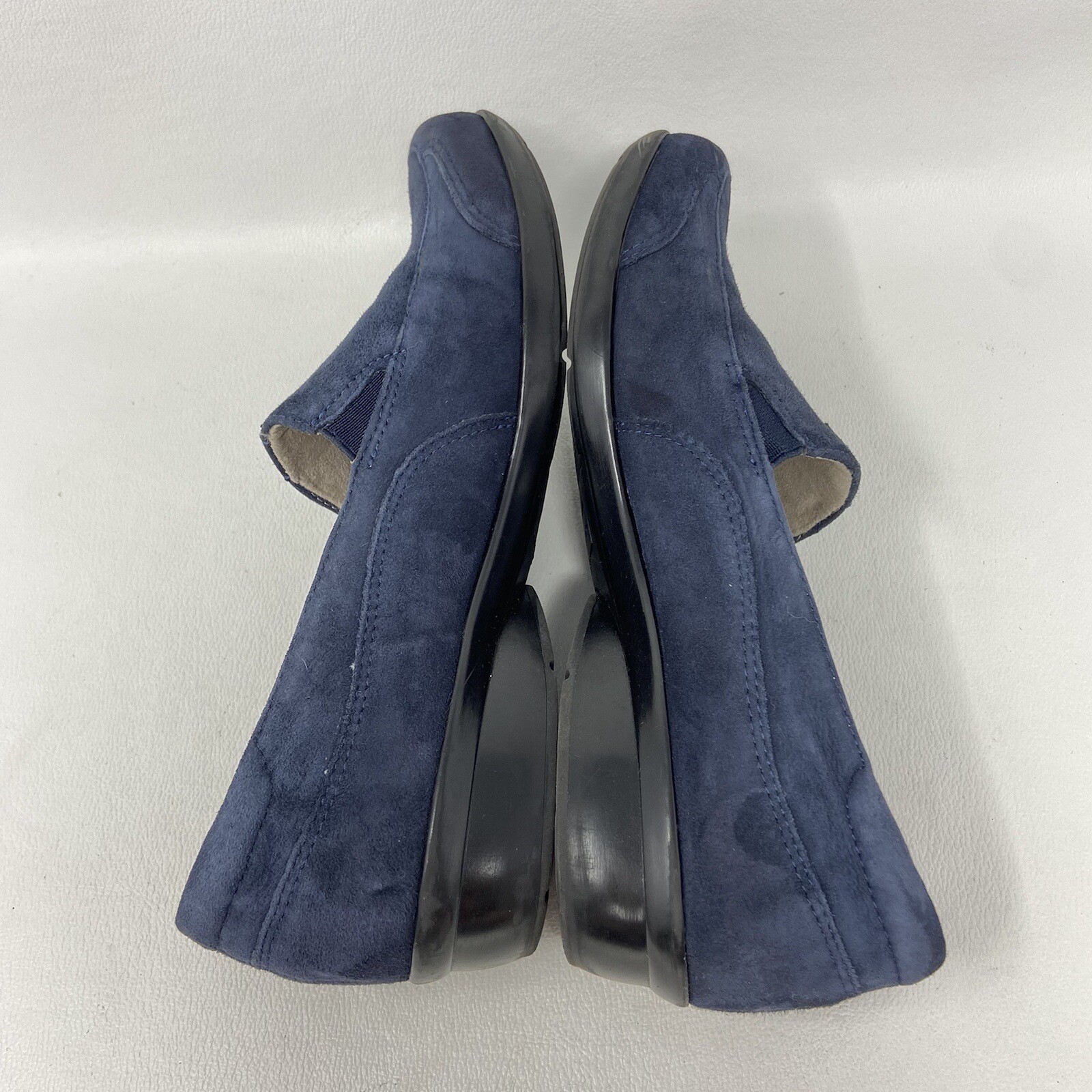 Naturalizer Channing Suede Slip On Loafers, Women's Size 7.5M, Navy
