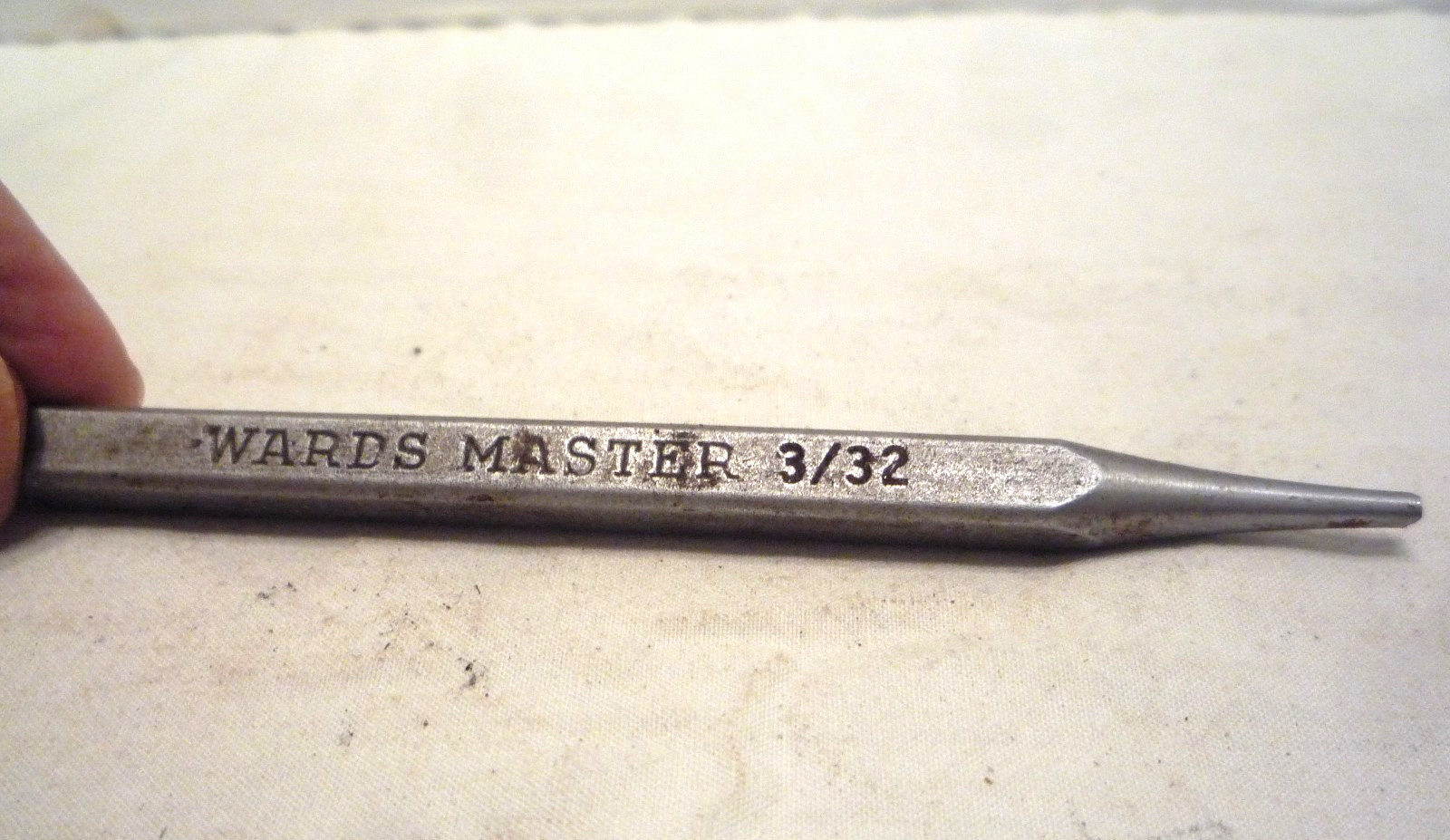 Vintage WARDS MASTER 3/32" PIN Punch - Made in USA