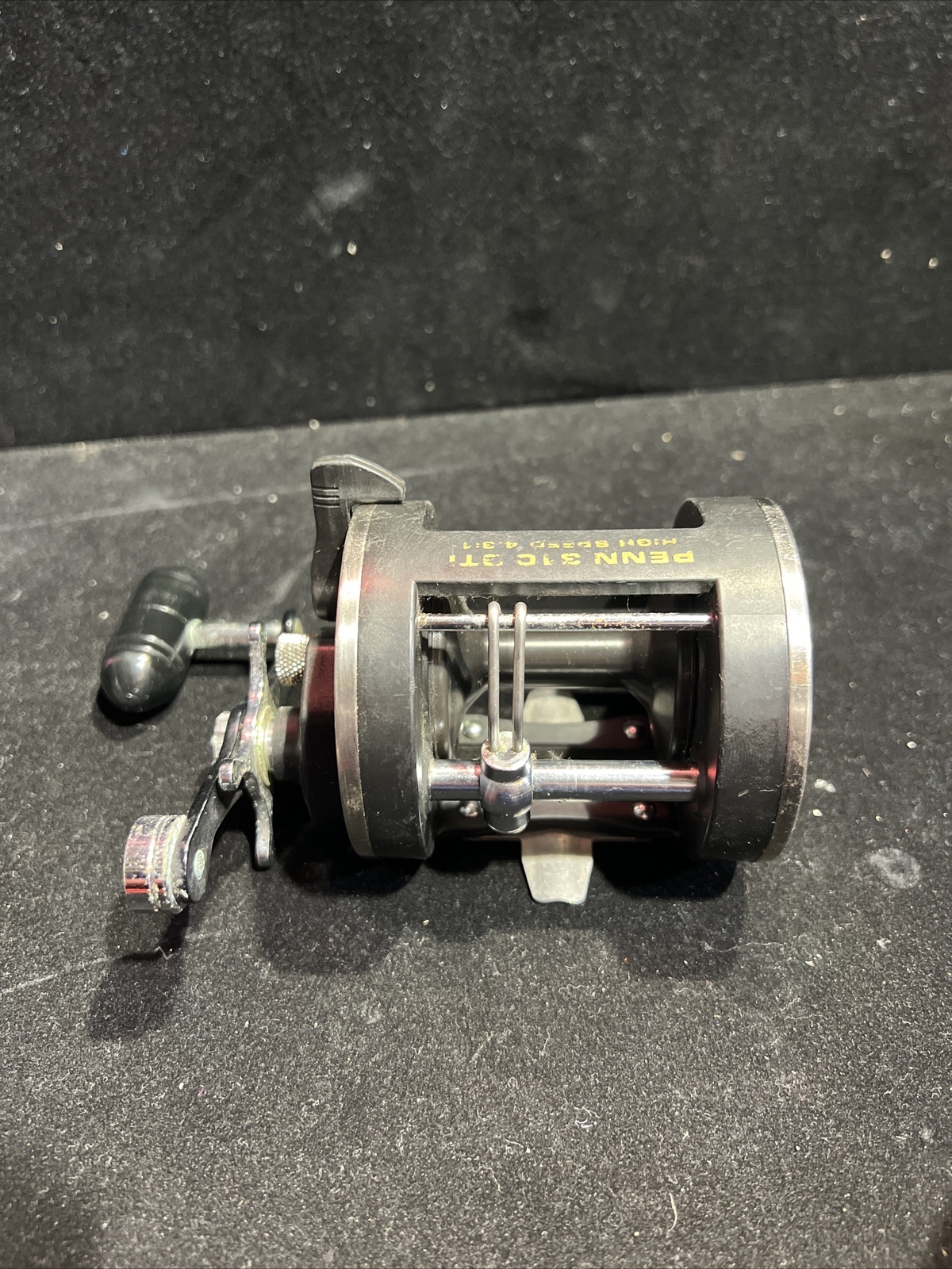 Vintage Penn GTI 310 Baitcaster Fishing Reel Works!