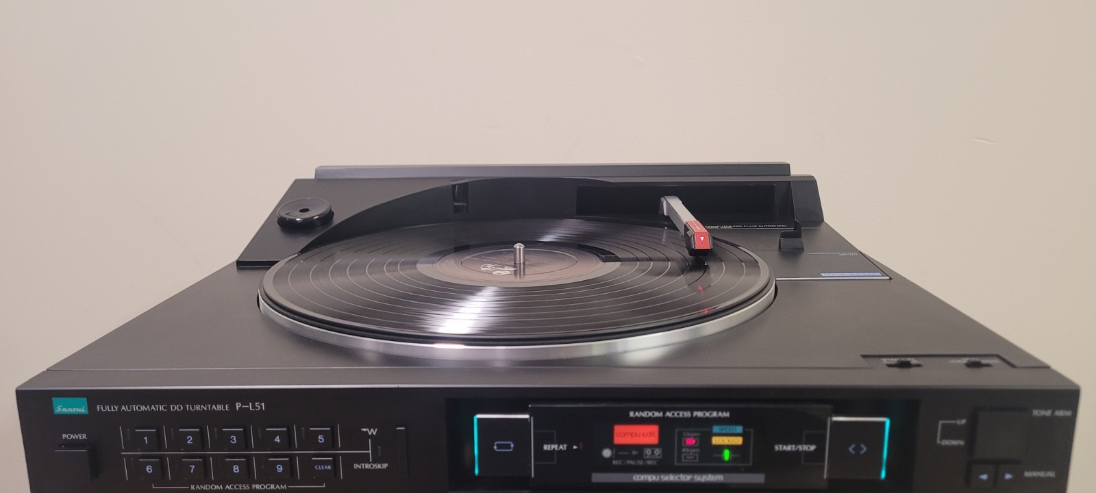 Sansui P-L51 Computerized Linear Tracking Turntable Automatic with New Stylus.