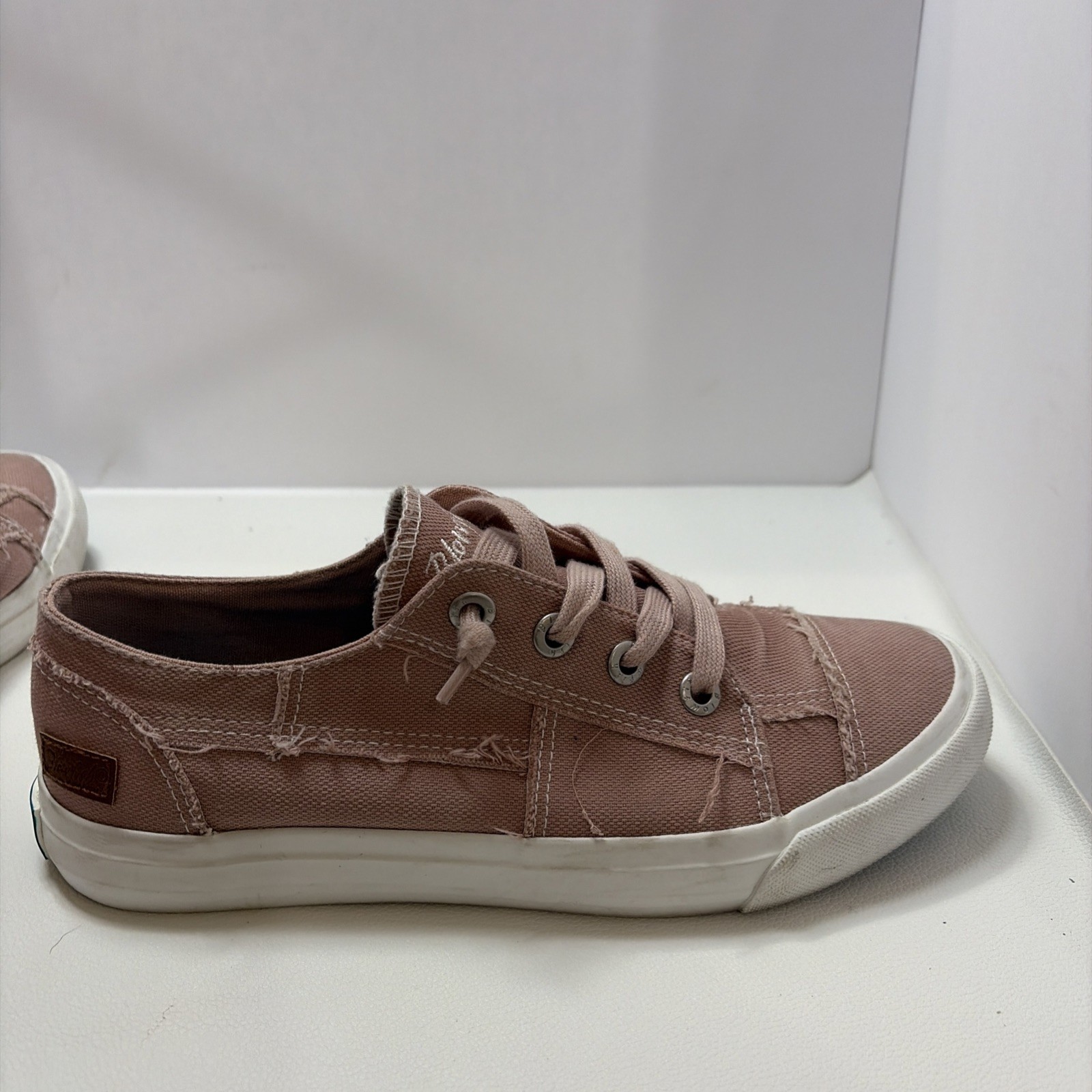 Blowfish Maxie Women's Shoes Size 9 Dirty Pink Smoked Canvas W/Box