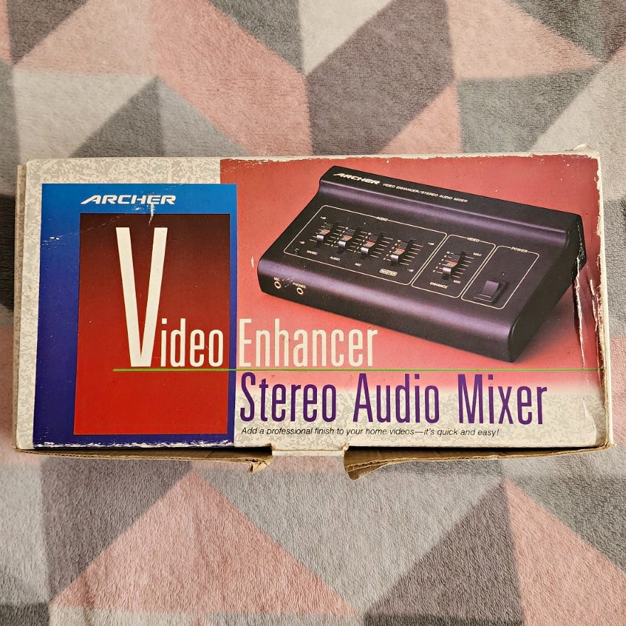 Archer Video Enhancer Stereo Audio Mixer 15-1961 w/ Power Adapter, Manual, Box