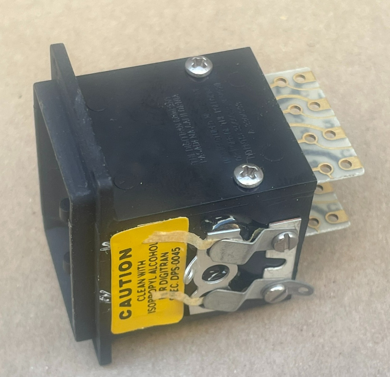 The Digitran Company Miniswitch Model 7-D-752 A