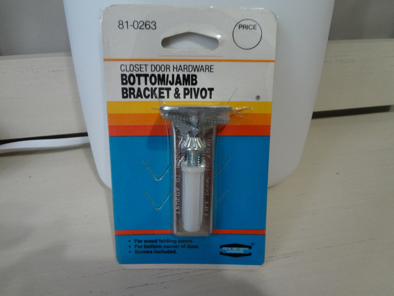 Ideal Security Hardware 81-0263 Closet Door Hardware Bottom/Jamb Bracket & Pivot