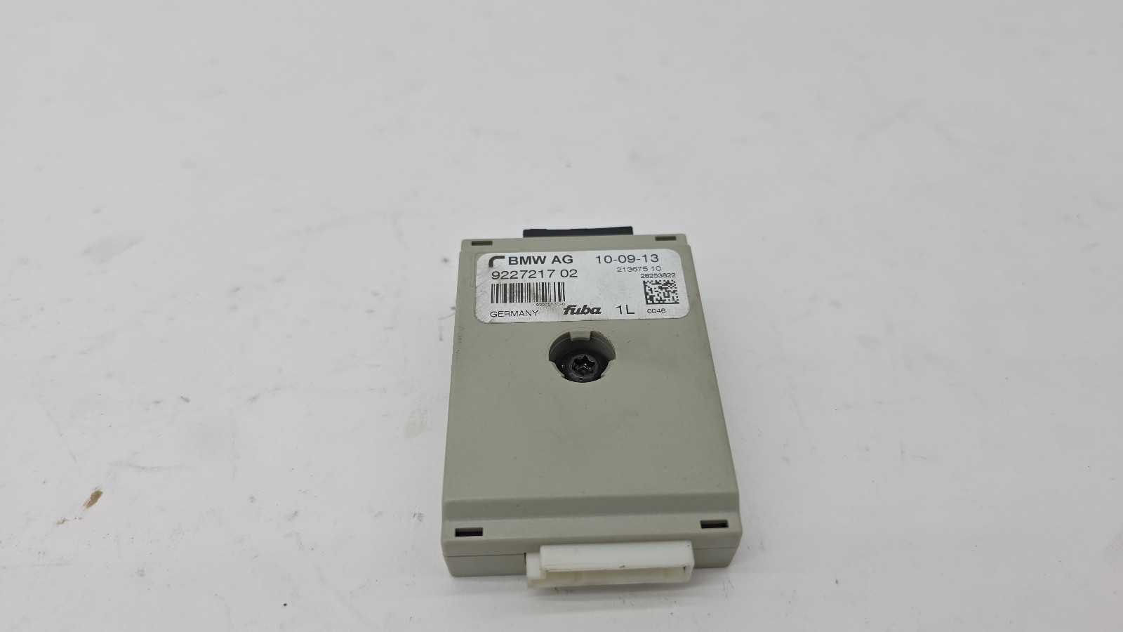 12-18 BMW F06 F12 F13 6-Series M6 Antenna Suppression Module Unit 9227217 02 OEM