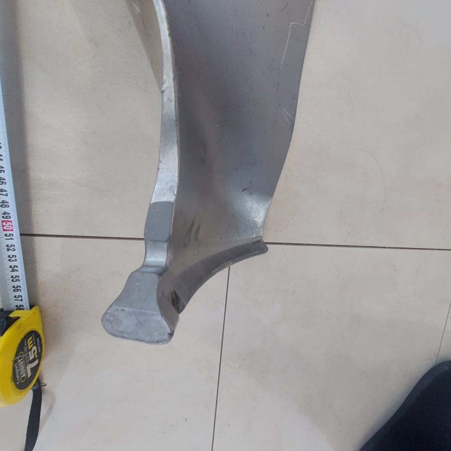 Scrap Titanium Jet Engine Fan Blade CFM56-7B for collectors