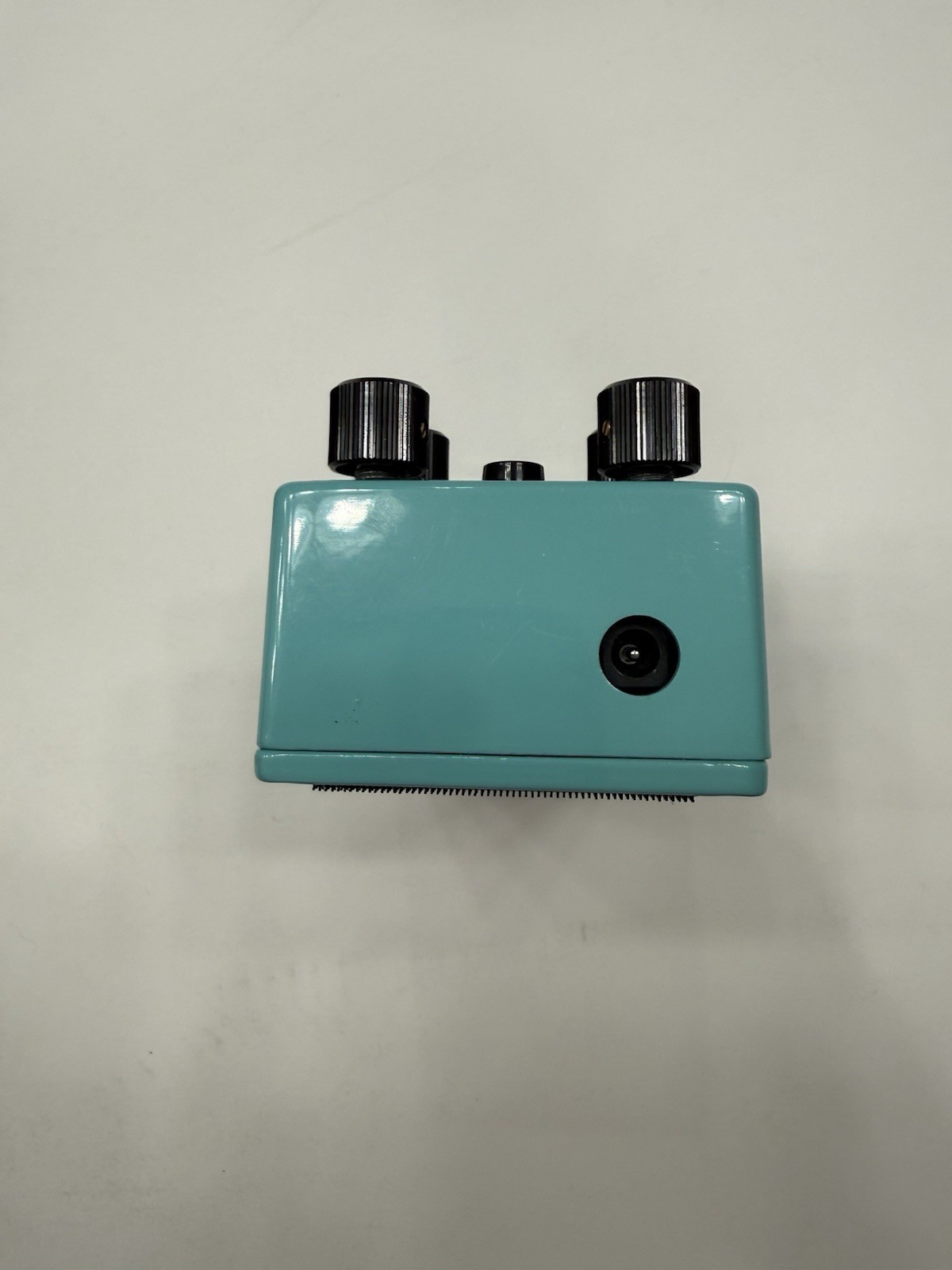 Walrus Audio Deep Six V1 Compressor Sustainer Compression Guitar Effect Pedal