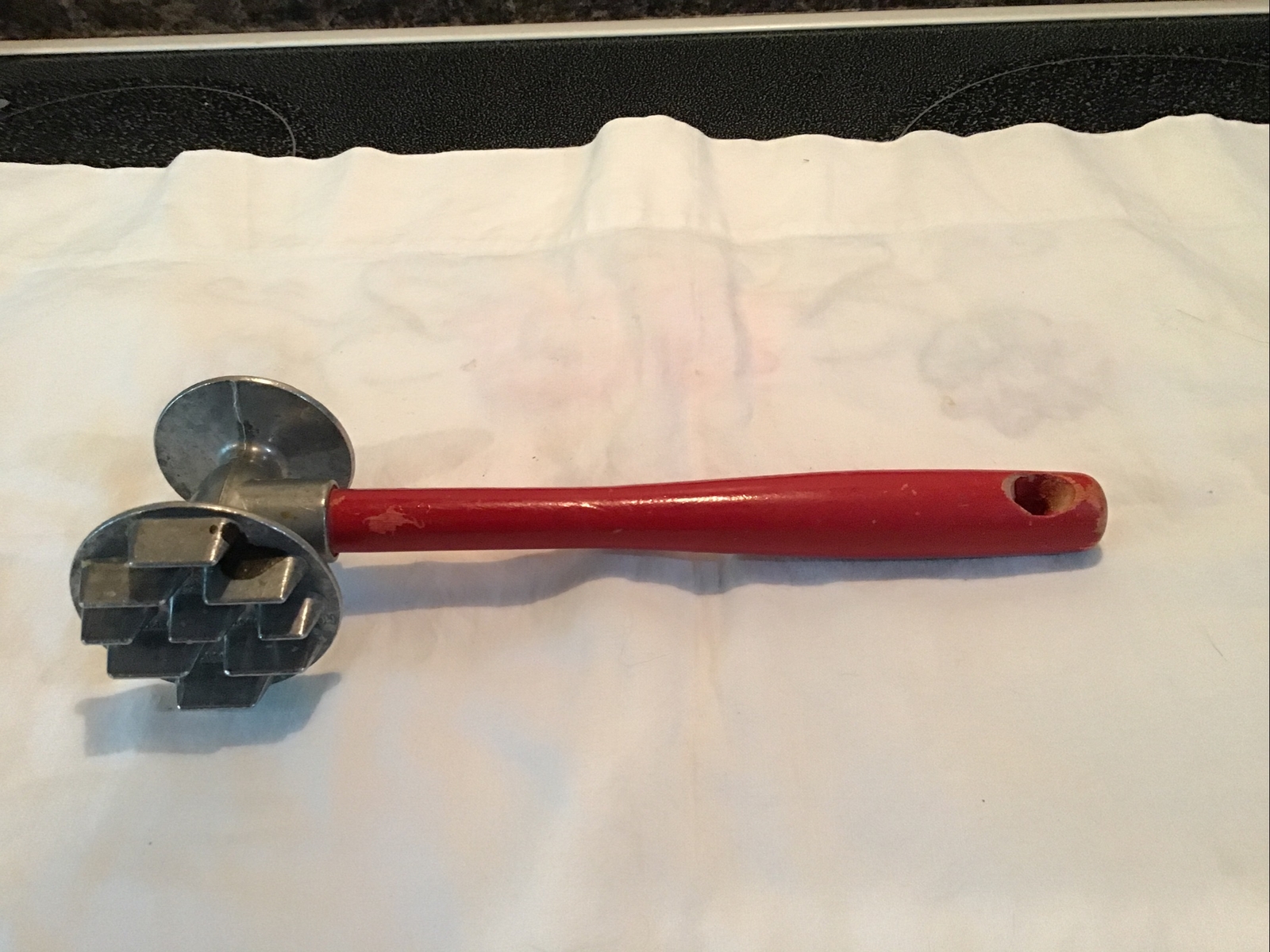 VTG Meat Mallet tenderizer aluminum head red wood handle Modern Ind. Des Moines