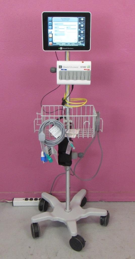 Edwards Lifesciences EV1000 Hemodynamic Monitor & Databox, Flotrak Cord, Charger