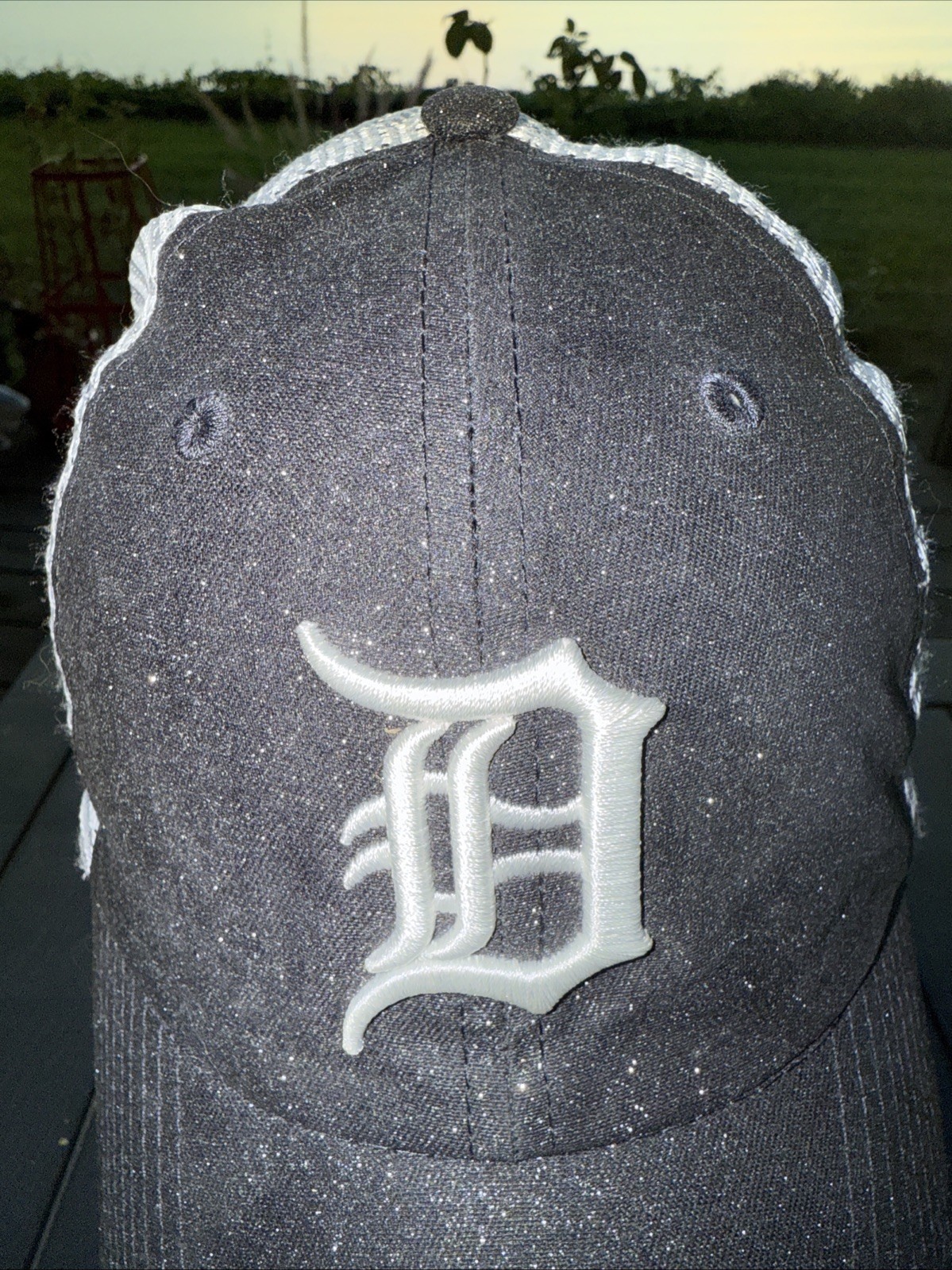 Detroit White Script D on Dark Gray Sparkle Hat Cap Women’s White Mesh SnapBack