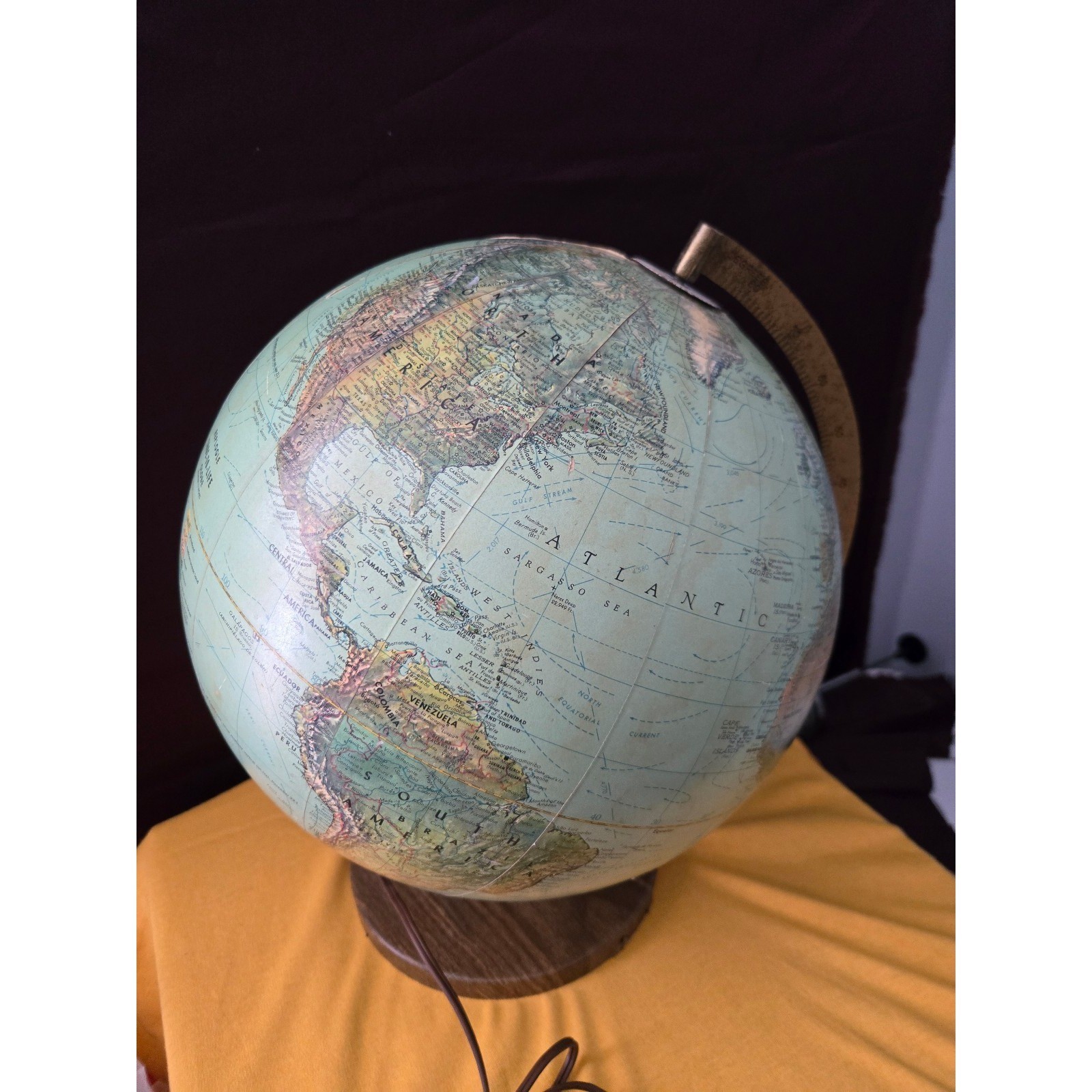 Vintage Replogle Illuminated World Globe