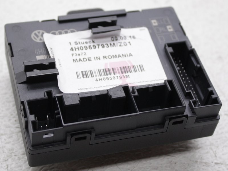 OEM Volkswagen Toureg Left Hand Door Module 4H0959793MZ01