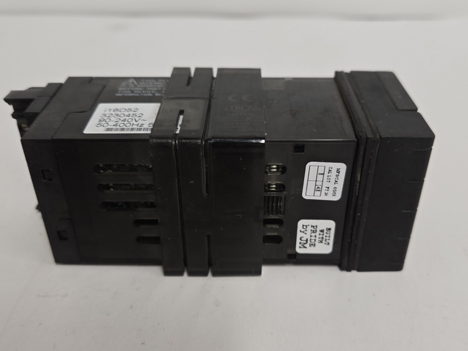NEWPORT i16D52 TEMPERATURE CONTROLLER.
