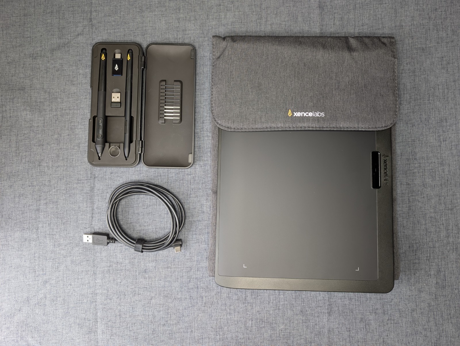 XenceLabs Drawing Pen Tablet Medium V2 Barely Used Artist Pad Lag Free