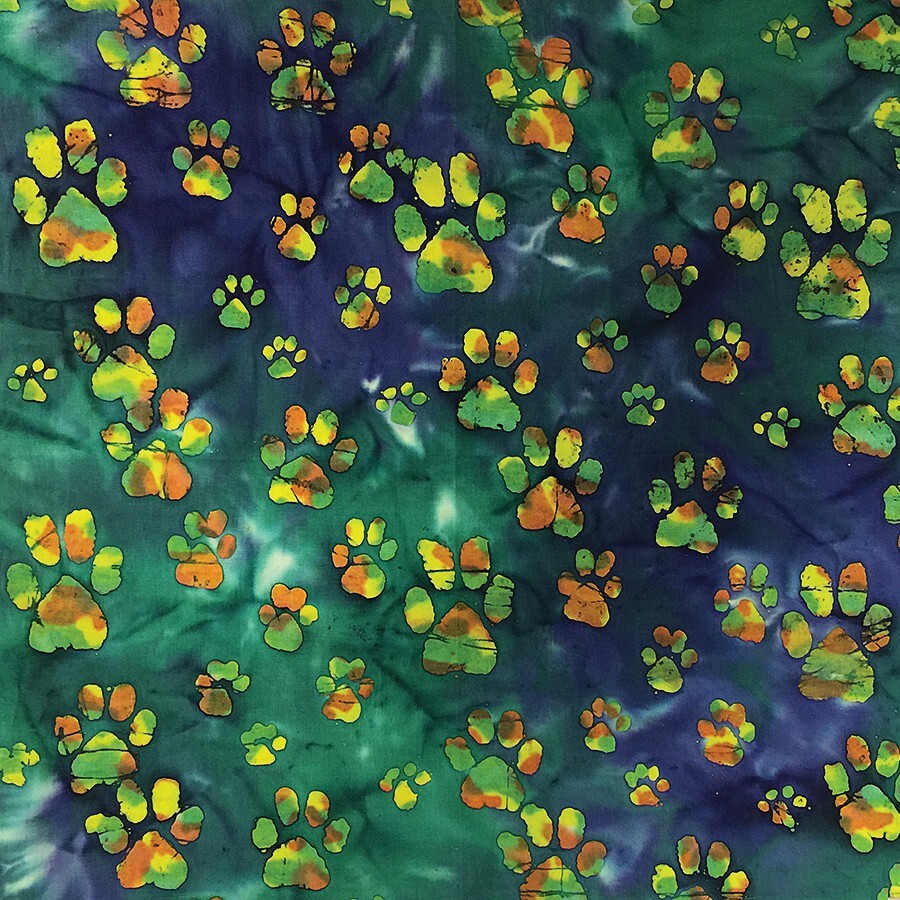 Carolina Creative Bandanna (Dog Paws Batik) Novelty Print 22" x 22" Hav-A-Hank