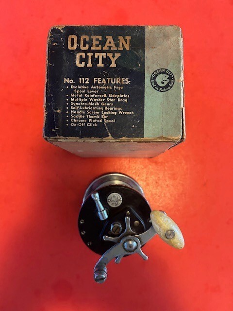 VINTAGE OCEAN CITY NO. 112 3/0 BAY CITY FISHING REEL + ORIGINAL BOX CIRCA 1940S