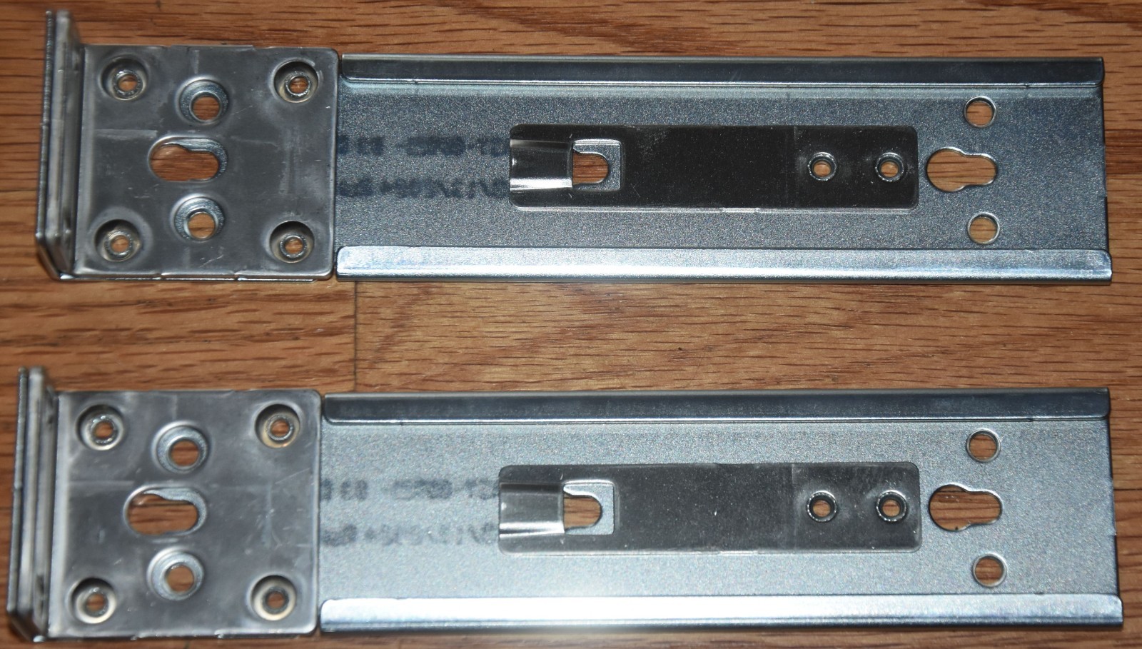 Arista RACK MOUNTING BRACKETS 1U ASY-00921-03 For Arista 7020 7060 7050