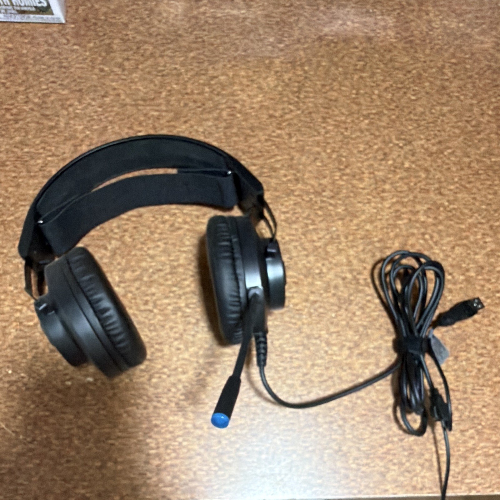 HP 1100 Series USB Over-Ear Headset Boom Mic Adjustable Headband Black 6ft