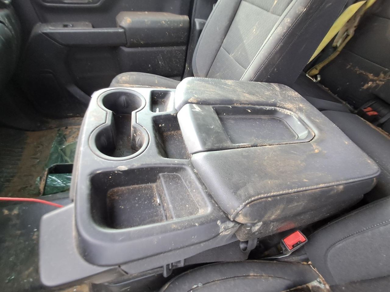 2024-25 SIERRA Fuse Box Engine OEM Assembly
