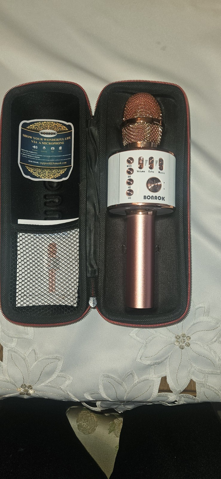 BONAOK Wireless Bluetooth Karaoke Microphone – Rose Gold w/ Case & Cables