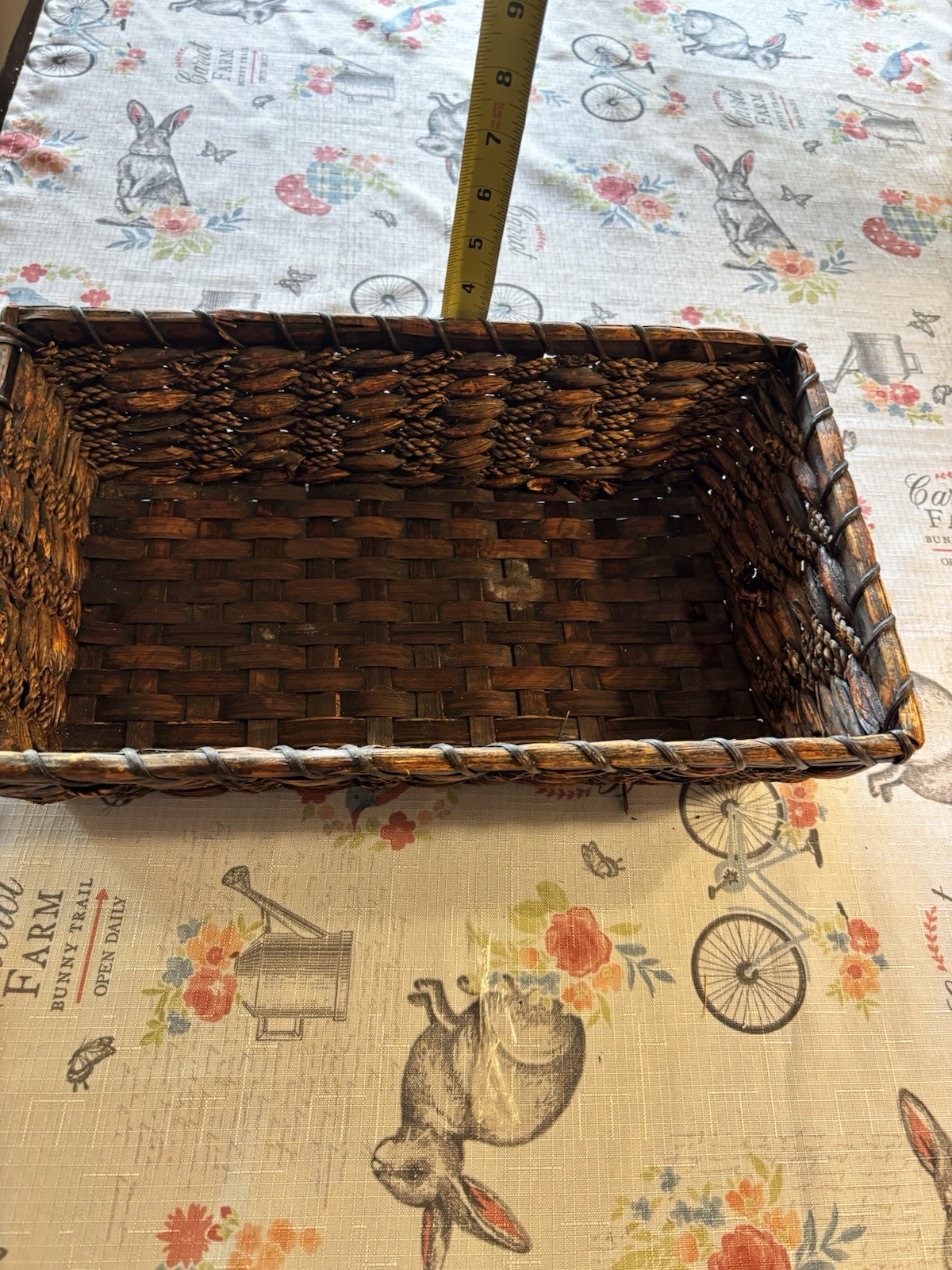 Rectangular woven basket