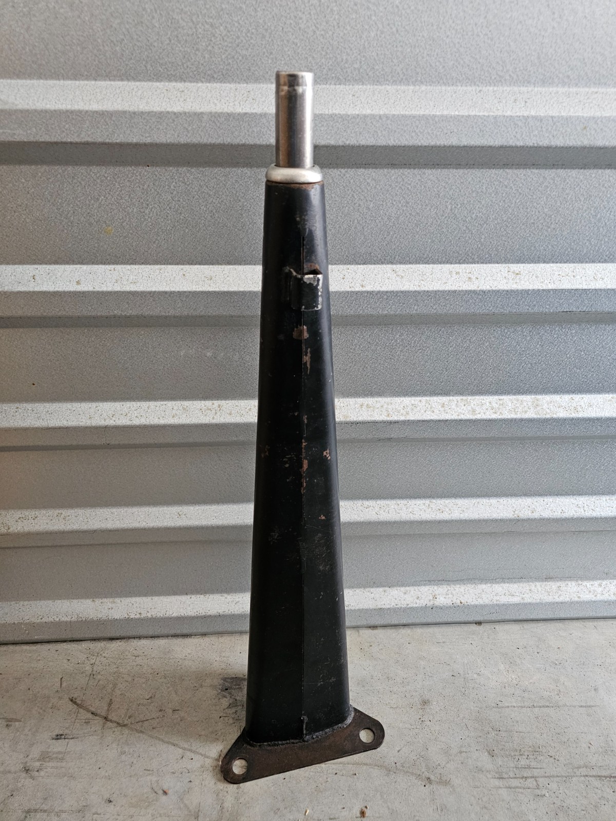 BLODGETT  LEG WITH FOOT 26.5" Qty 1