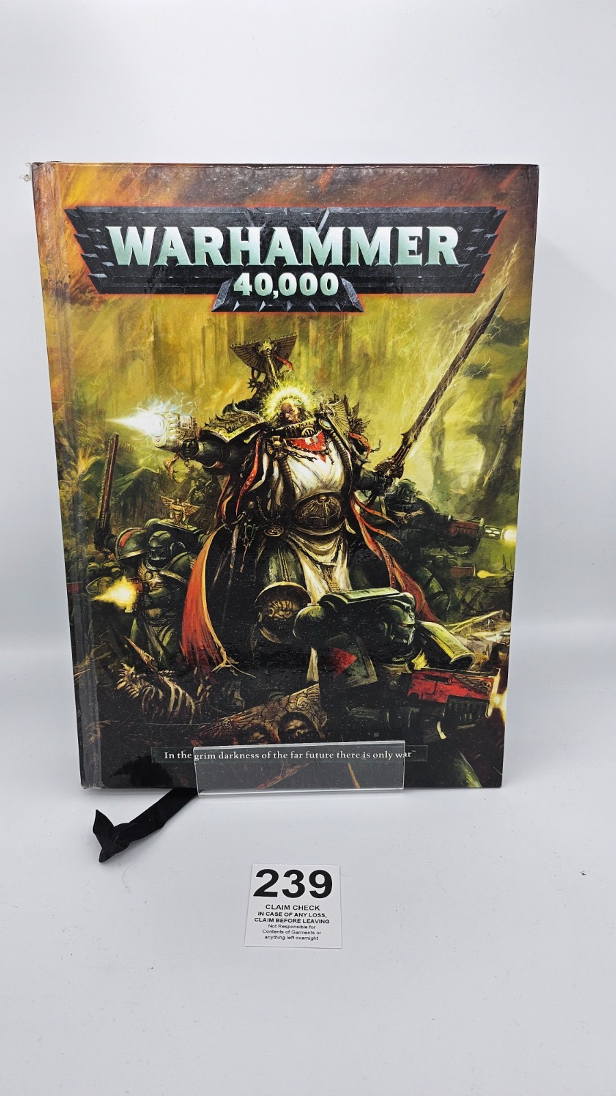 Warhammer 40,000 Book Grim Darkness of the Far Future Vintage Large Book -239