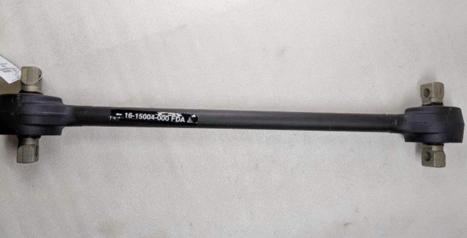 Freightliner Lower Control Rod - P/N 16-15004-000