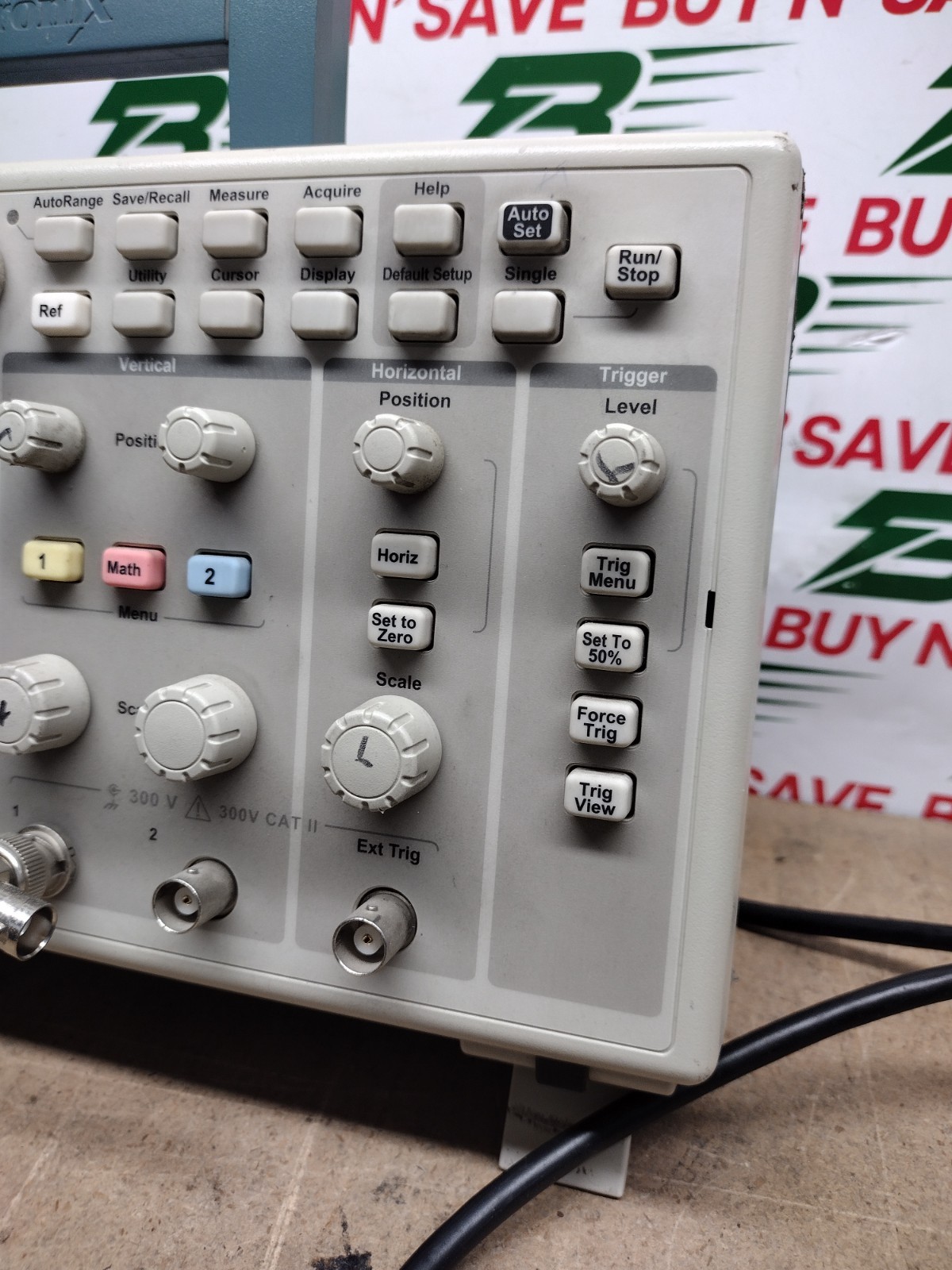 Tektronix TDS 1002C-EDU Two Channel Digital Storage Oscilloscope w/PwrCrd - USED